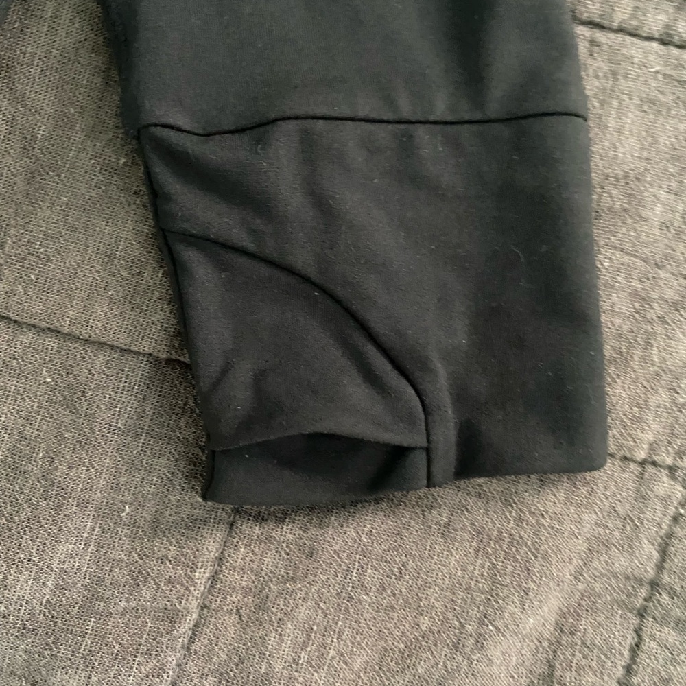 Fabletics - Picture 5 of 5